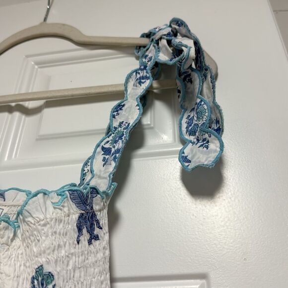 Floral White and Blue Sundress - Size Medium - PINK CITY PRINTS Tie Tank Sleeve - Picture 4 of 4